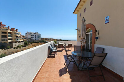 ca0fc610b697a18c519b90f841d48bcb - 34