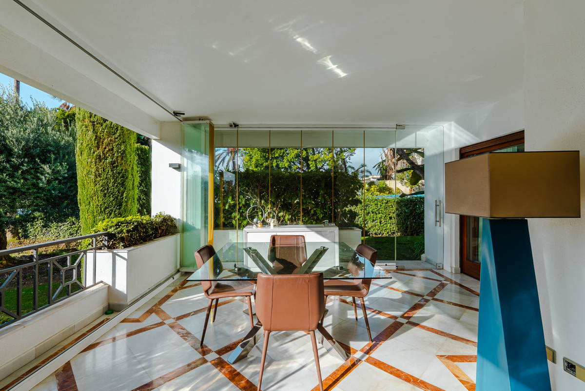 ca11ca46907b1d7721d90244fa4e6a80 - 23