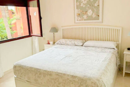 cb24d00cbcd3048d0e196c88b477f0de - 11