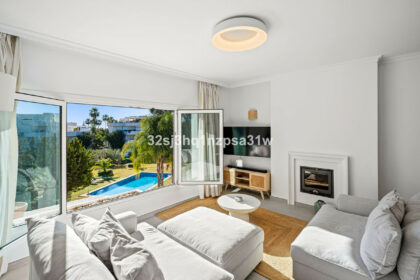 cb3402d680fb6d2419cdfb18328e1749 - 2