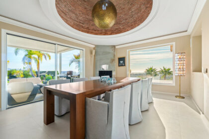 cb4928ff84d74fc344276f4dc5983b15 - 14