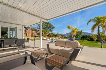 cb4928ff84d74fc344276f4dc5983b15 - 15