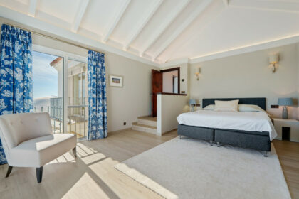 cb4928ff84d74fc344276f4dc5983b15 - 38