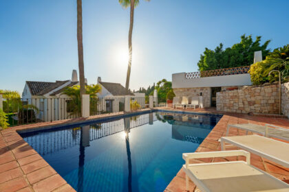 cb4928ff84d74fc344276f4dc5983b15 - 47