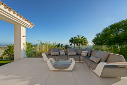 cb4928ff84d74fc344276f4dc5983b15 - 49