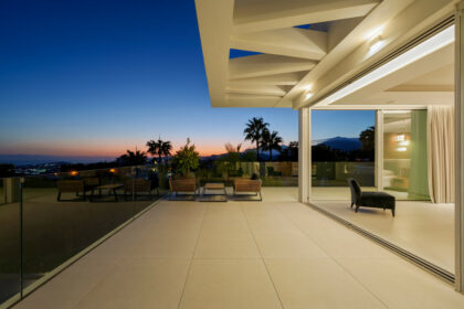 cb4928ff84d74fc344276f4dc5983b15 - 55