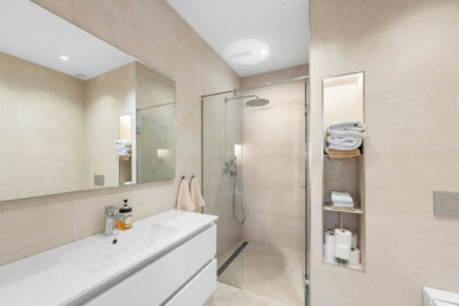 cb4af87dfbeab5b16fc59d45eb26bffd - 22