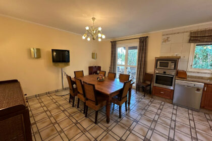 cbe635c0ee89adeb8a2a565fa5c15a36 - 10