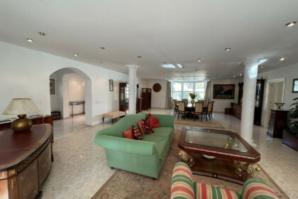 cbe635c0ee89adeb8a2a565fa5c15a36 - 11