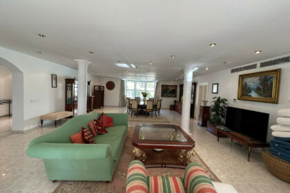 cbe635c0ee89adeb8a2a565fa5c15a36 - 12