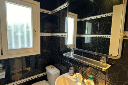 cbe635c0ee89adeb8a2a565fa5c15a36 - 30