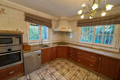 cbe635c0ee89adeb8a2a565fa5c15a36 - 8