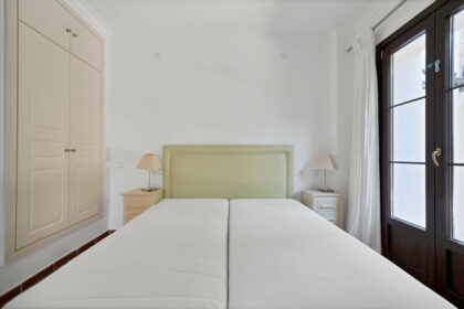 cc10206f791d62621a07bf7cfa75ea24 - 15