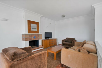 cc10206f791d62621a07bf7cfa75ea24 - 20