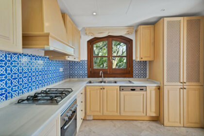 cc10206f791d62621a07bf7cfa75ea24 - 31