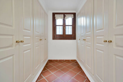 cc10206f791d62621a07bf7cfa75ea24 - 34