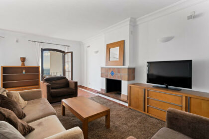 cc10206f791d62621a07bf7cfa75ea24 - 4