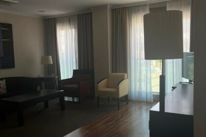 cd7a2d17fcd76910abc55c05017b339f - 10