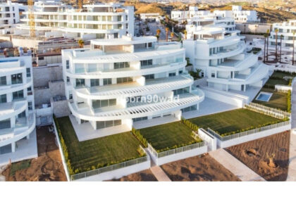 ce3953c97430865705fe2e1900b0fb74 - 1