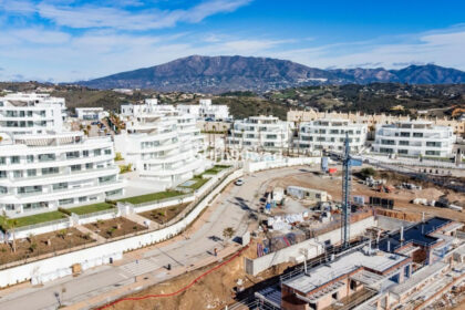 ce3953c97430865705fe2e1900b0fb74 - 2