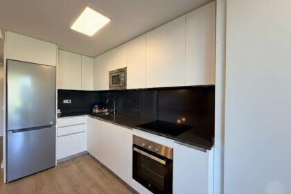 ce972875e77ae2eb54a0bd6cb99165e7 - 18