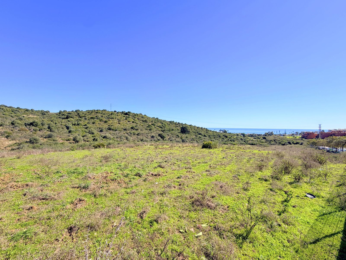 ce972875e77ae2eb54a0bd6cb99165e7 - 32