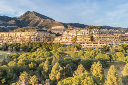 cf2a8aa53038abd85e0b59d1a5b91fa9 - 19