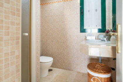 cf2a8aa53038abd85e0b59d1a5b91fa9 - 9