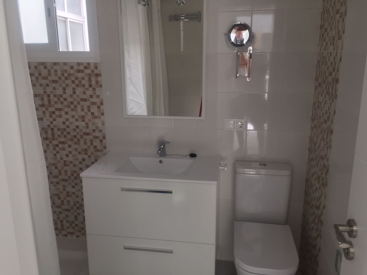 cf6cc7bc09e7b2317a813418366ec4ea - 6