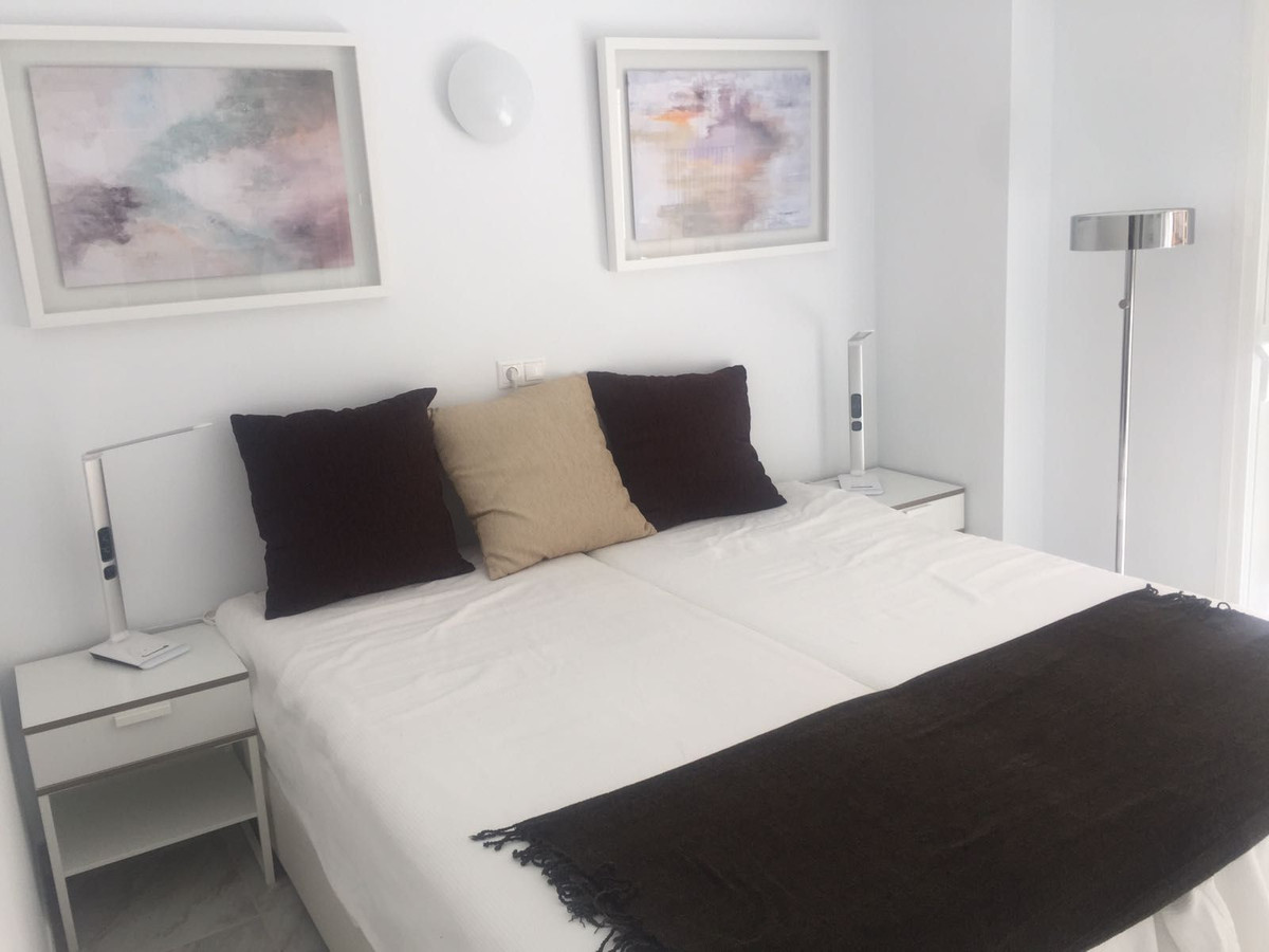 cf6cc7bc09e7b2317a813418366ec4ea - 8