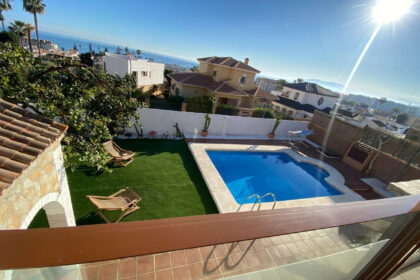 d1238aa14f260b73a9bb10457f535862 - 18