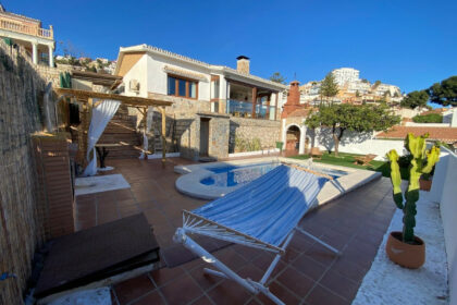 d1238aa14f260b73a9bb10457f535862 - 20