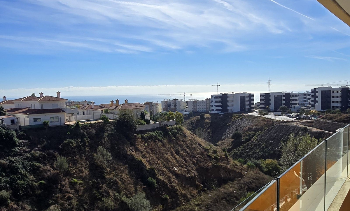 d1ed40f01cb8f19a9fec8daefe9e81b5 - 12