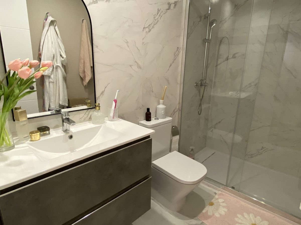 d2209e564b989806a61dab31968cfb69 - 11