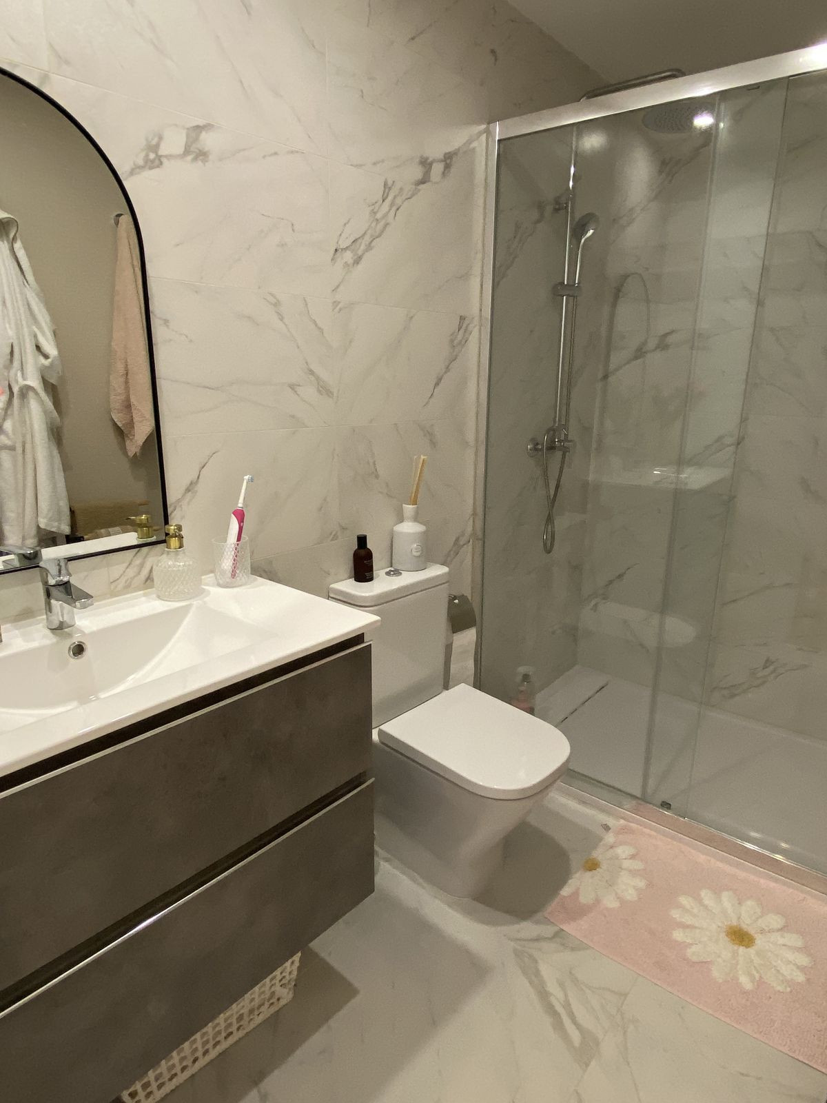 d2209e564b989806a61dab31968cfb69 - 12