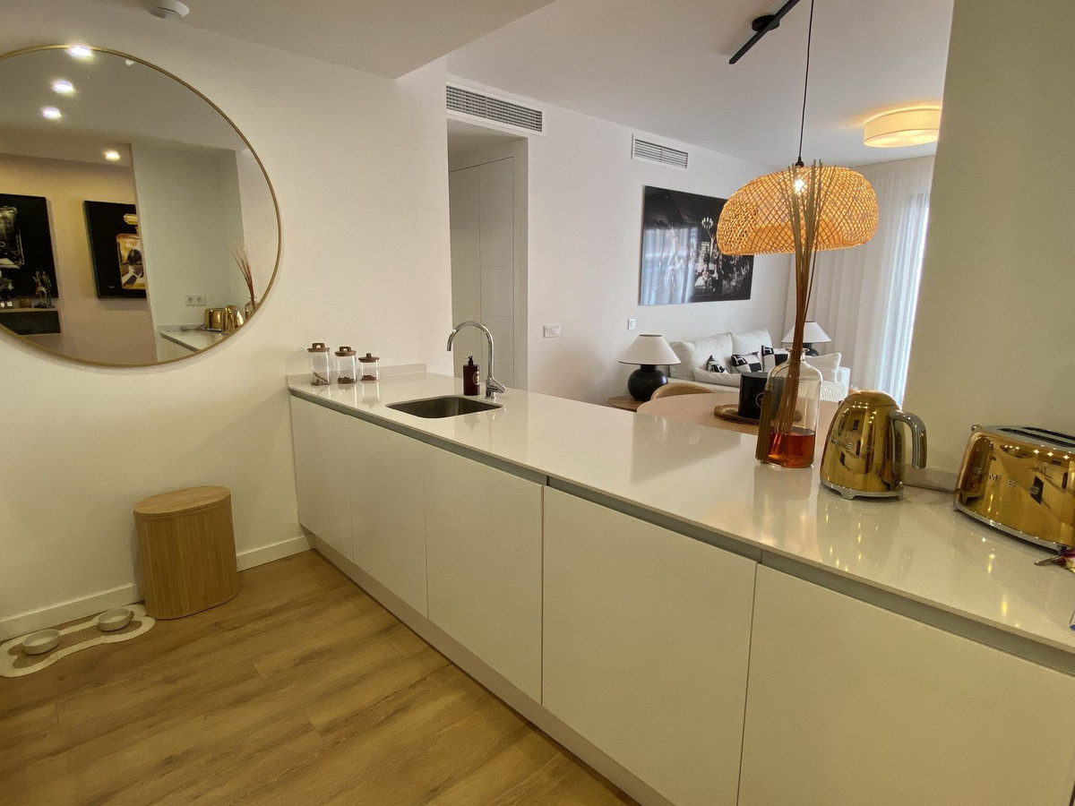 d2209e564b989806a61dab31968cfb69 - 19