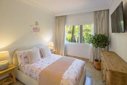 d2a62a2acfa333be9118e7849f210bce - 8