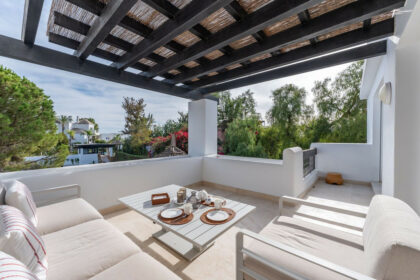 d30482e77202f8a96da6ab25b342265f - 12