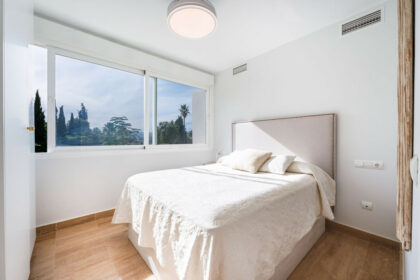 d30482e77202f8a96da6ab25b342265f - 18