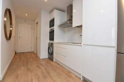 d493d61488b7bed91aff7319014bc318 - 9