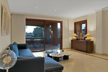 d4a1f18e55bc39159ba9506783226cdf - 15