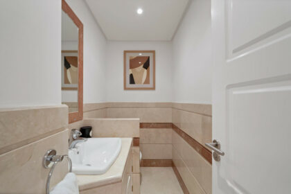 d4a1f18e55bc39159ba9506783226cdf - 27