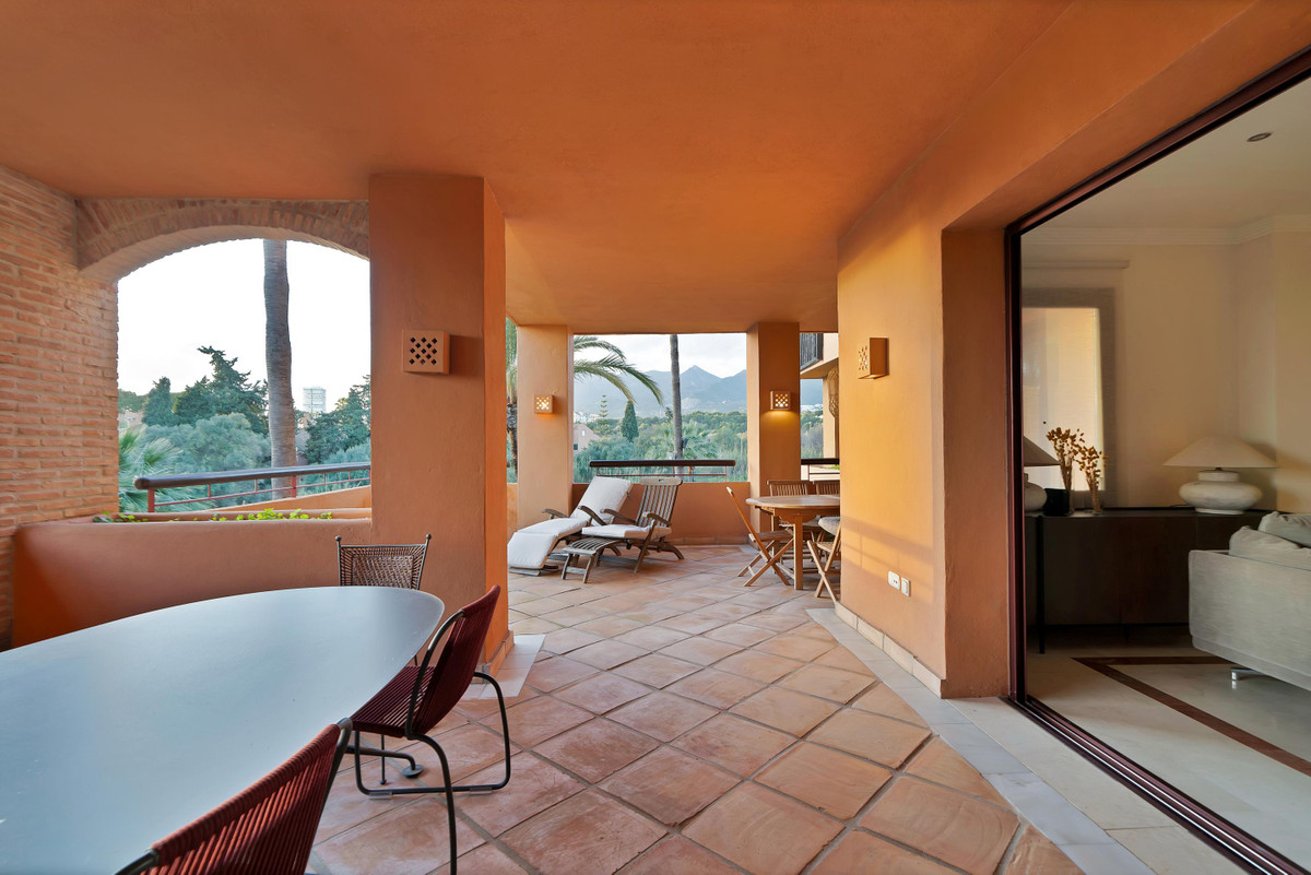 d4a1f18e55bc39159ba9506783226cdf - 3