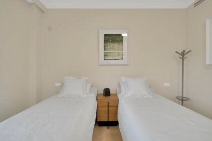 d4a1f18e55bc39159ba9506783226cdf - 39