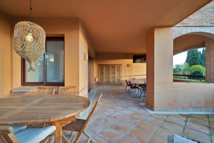 d4a1f18e55bc39159ba9506783226cdf - 44