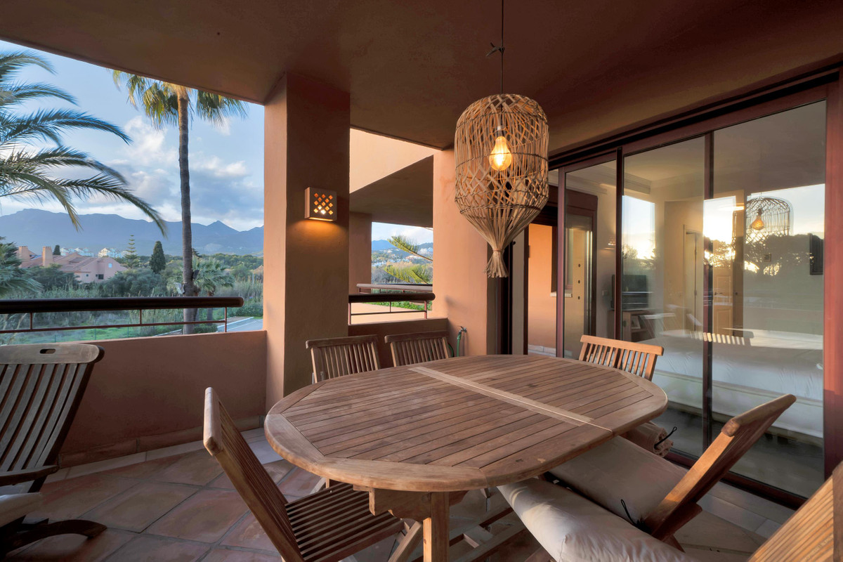 d4a1f18e55bc39159ba9506783226cdf - 48