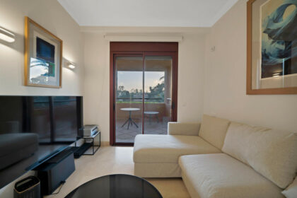 d4a1f18e55bc39159ba9506783226cdf - 9