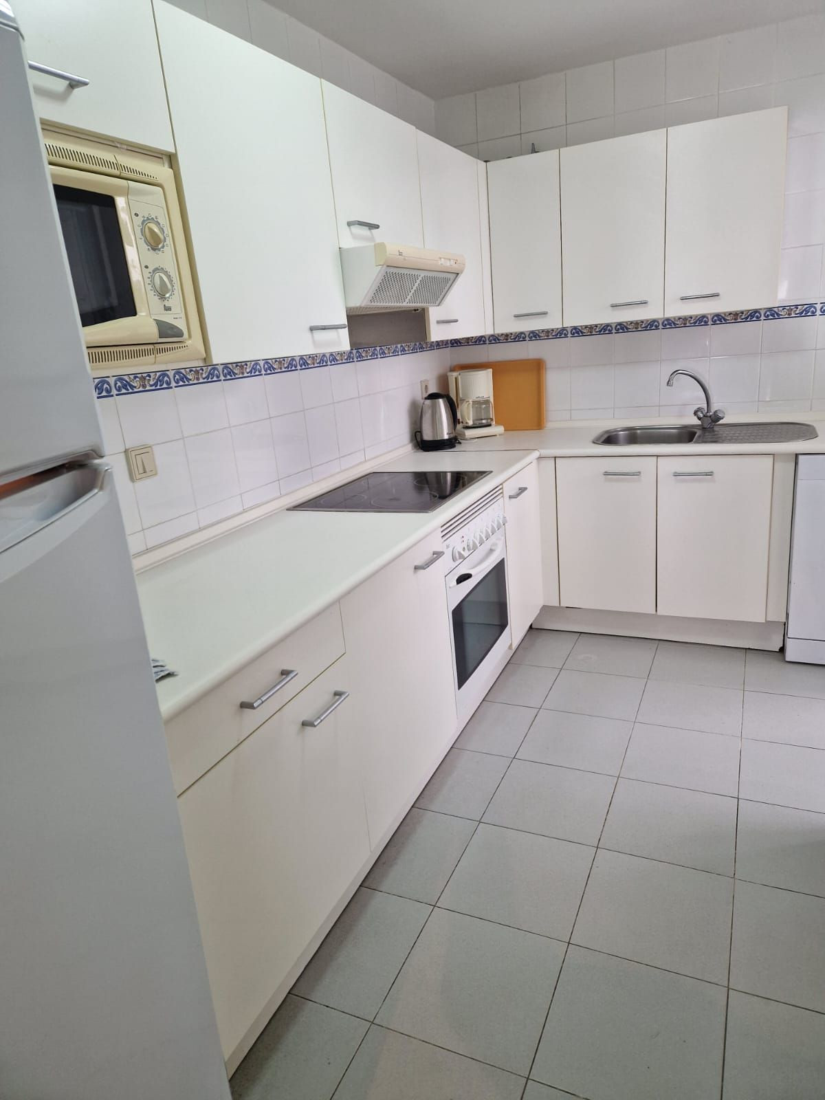 d4b1b14d5ed19b7f76c03090a42259be - 10