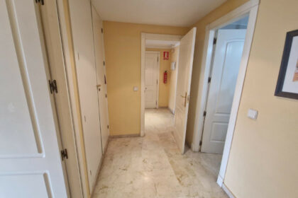 d4b1b14d5ed19b7f76c03090a42259be - 13