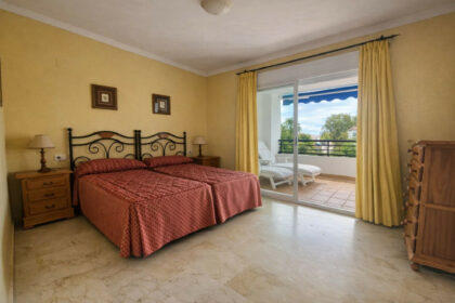 d4b1b14d5ed19b7f76c03090a42259be - 15